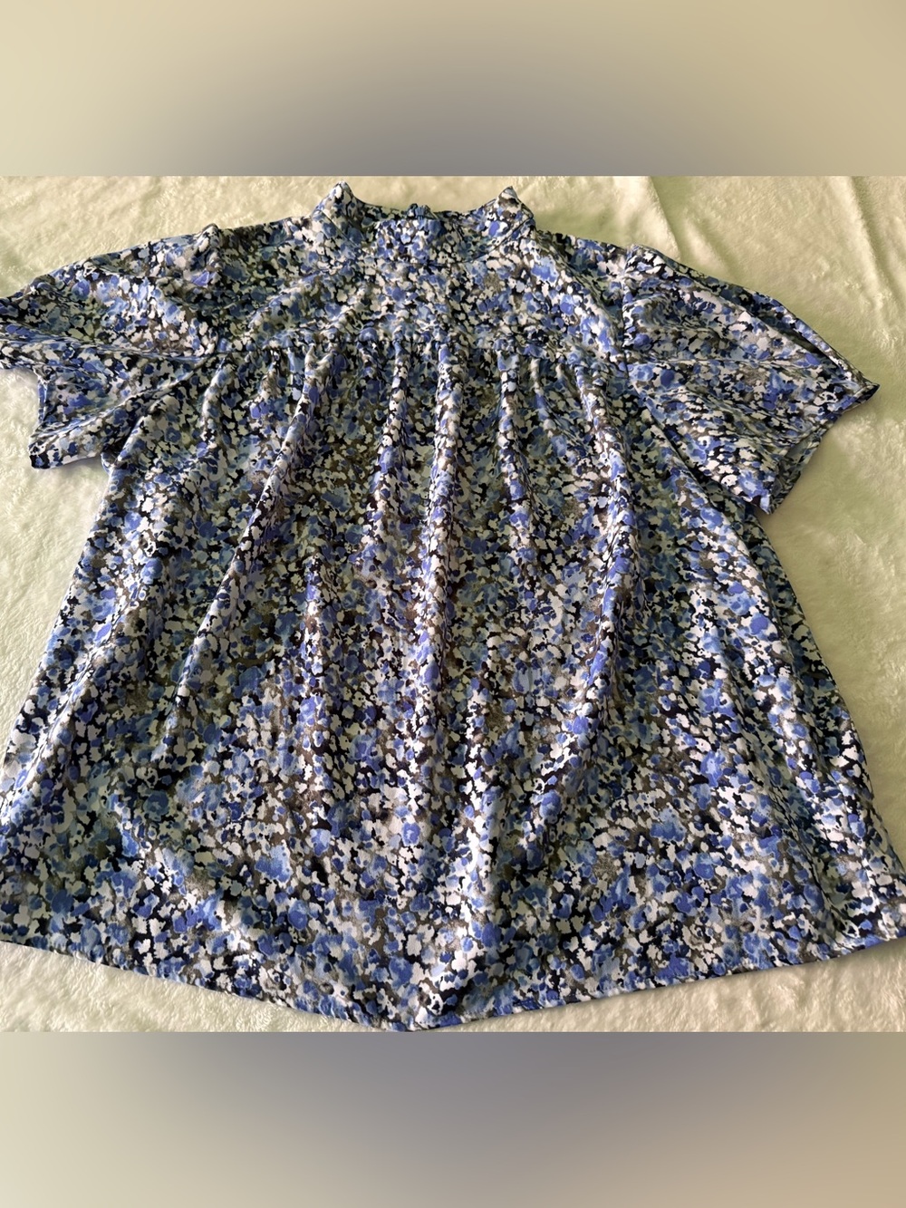 Lands’ End Blue Watercolor White Yoke Top Blouse 20W